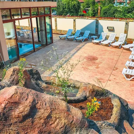 за гост хит хаус и *