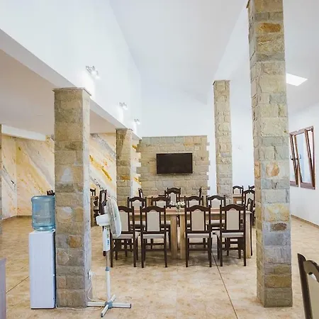 Hostel за гост хит хаус и