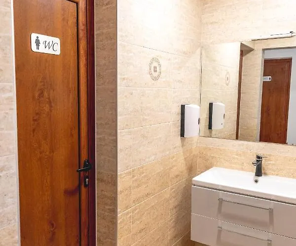 за гост хит хаус и * Bratsigovo