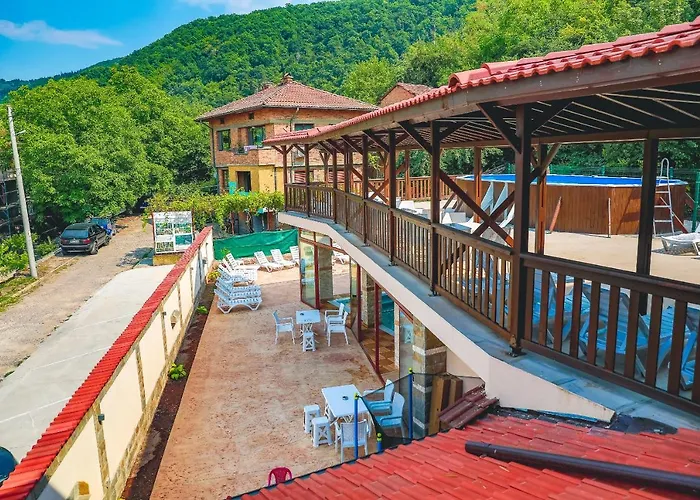 旅馆 за гост хит хаус и *